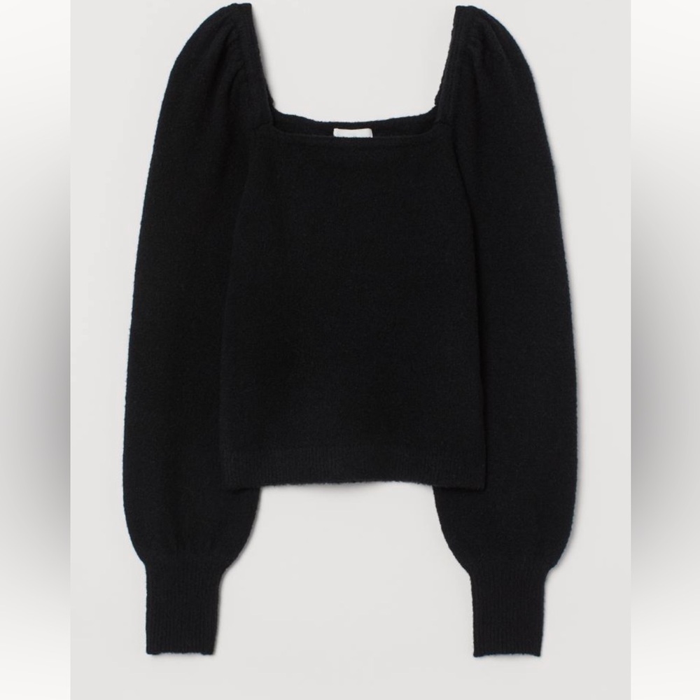 H&M Puff-Sleeved Sweatee